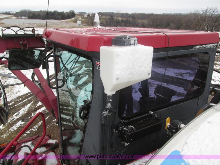image for item J8765 1998 Miller Nitro sprayer