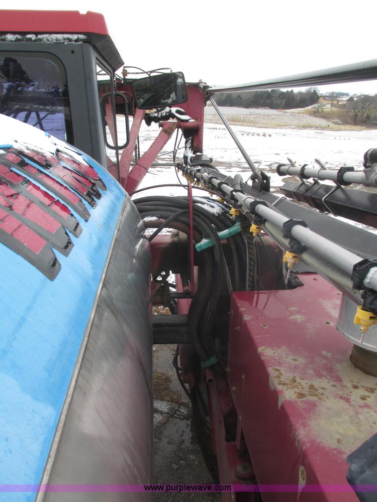 image for item J8765 1998 Miller Nitro sprayer
