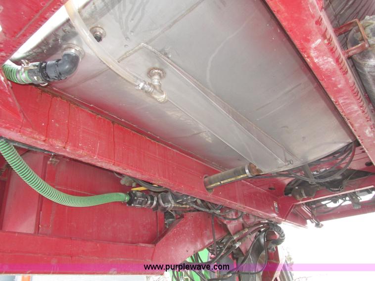 image for item J8765 1998 Miller Nitro sprayer