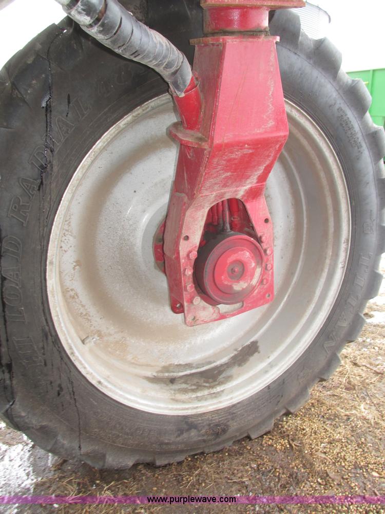 image for item J8765 1998 Miller Nitro sprayer