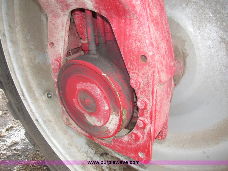 image for item J8765 1998 Miller Nitro sprayer