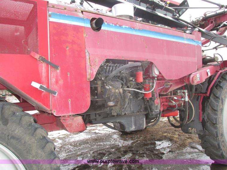 image for item J8765 1998 Miller Nitro sprayer