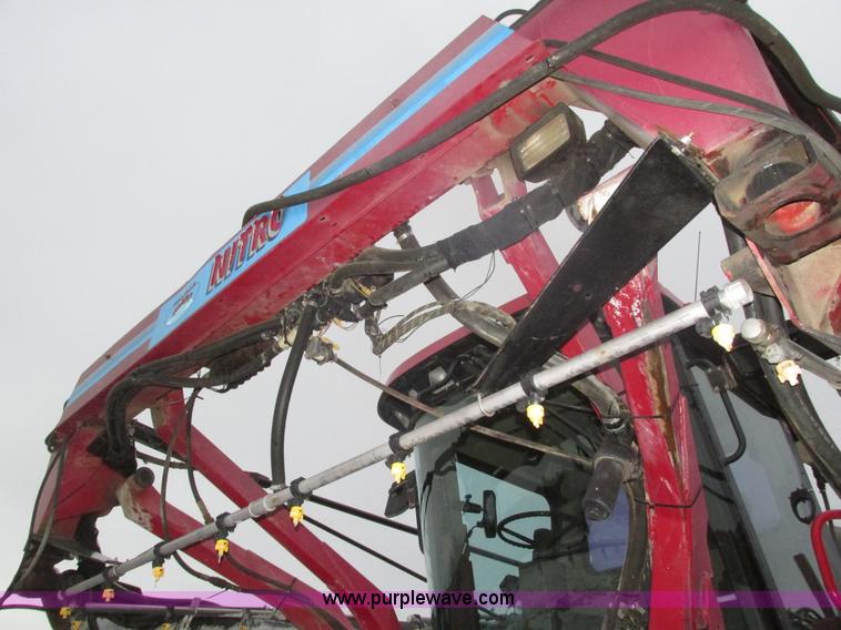 image for item J8765 1998 Miller Nitro sprayer