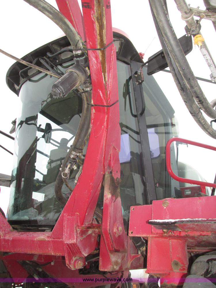 image for item J8765 1998 Miller Nitro sprayer