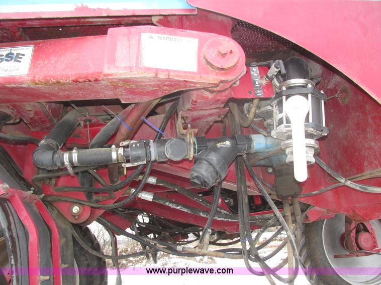 image for item J8765 1998 Miller Nitro sprayer