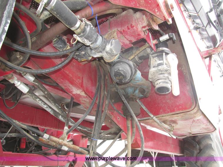 image for item J8765 1998 Miller Nitro sprayer