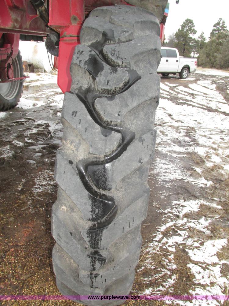 image for item J8765 1998 Miller Nitro sprayer