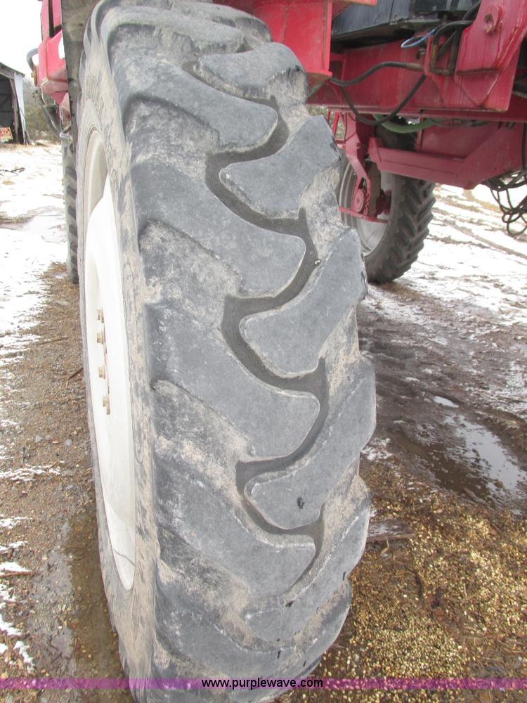 image for item J8765 1998 Miller Nitro sprayer