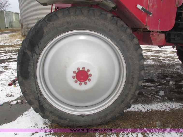 image for item J8765 1998 Miller Nitro sprayer