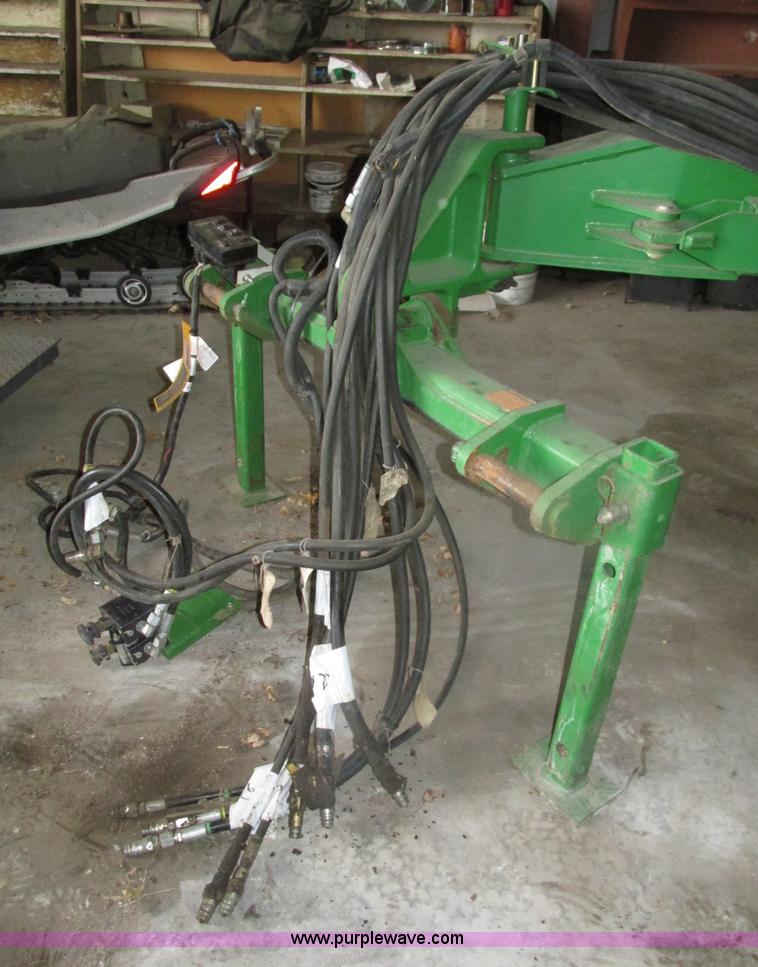 image for item J8789 2007 John Deere 1770NT planter