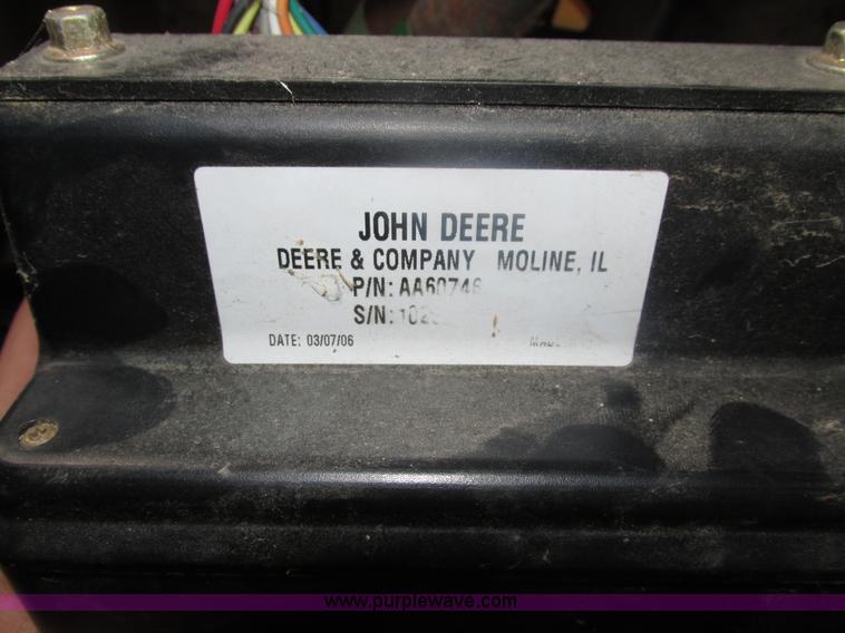 image for item J8789 2007 John Deere 1770NT planter