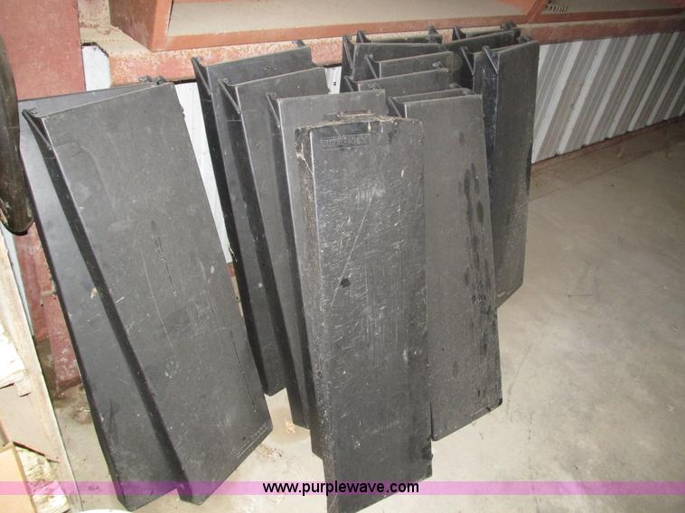 image for item J8789 2007 John Deere 1770NT planter