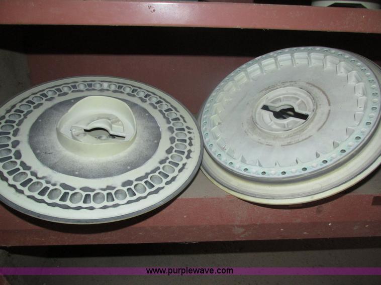 image for item J8789 2007 John Deere 1770NT planter