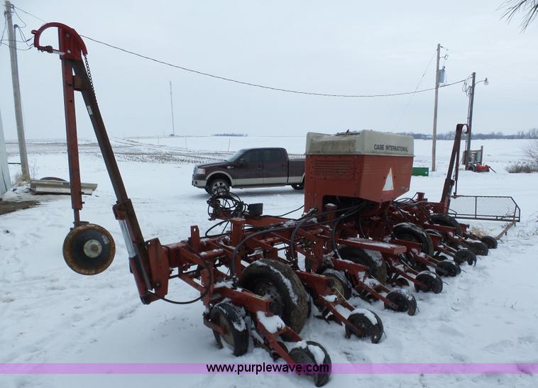 image for item J8797 1993 Case IH 950 planter