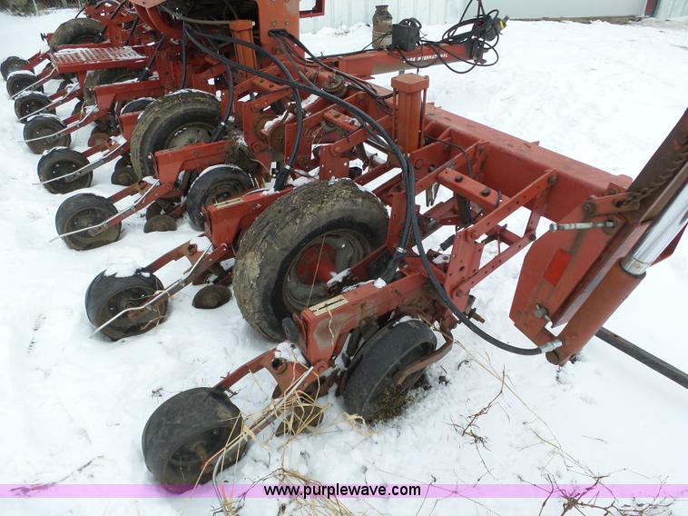 image for item J8797 1993 Case IH 950 planter