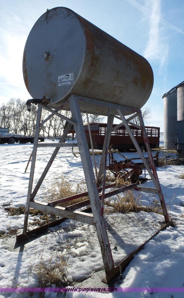 image for item J8813 Gravity feed 300 fuel barrel