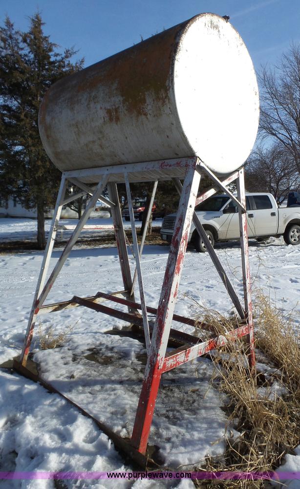 image for item J8813 Gravity feed 300 fuel barrel