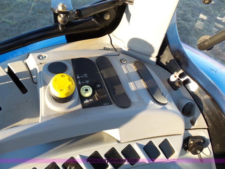 image for item K1261 2008 New Holland T6030 tractor