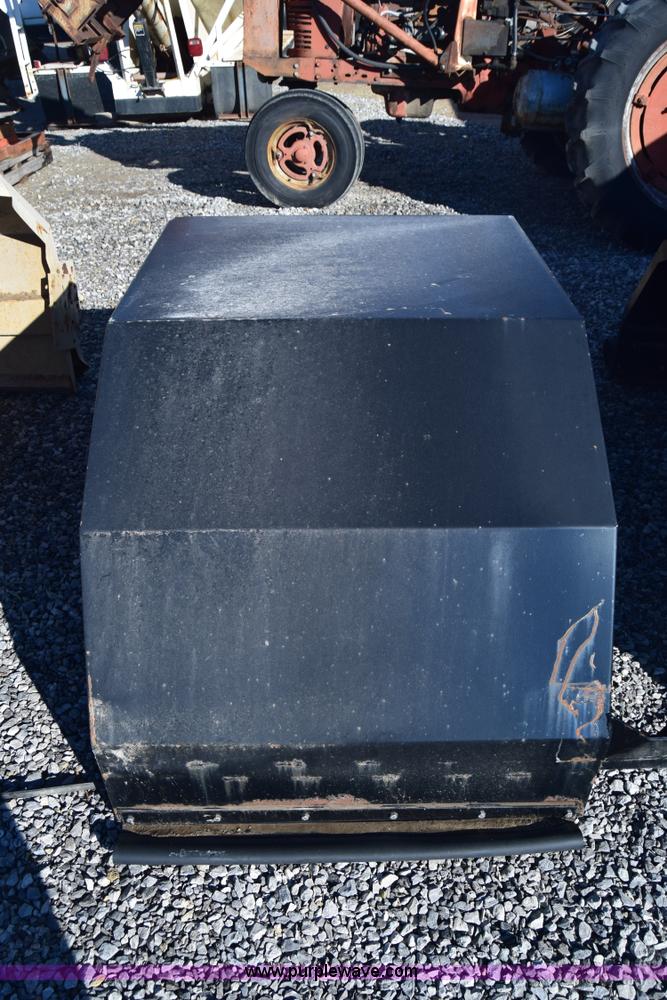 image for item K4467 (2) sets of sprayer fenders