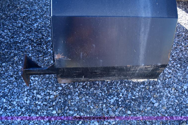 image for item K4467 (2) sets of sprayer fenders