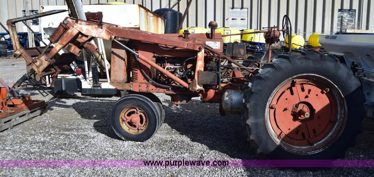 image for item K4471 Farmall M tractor
