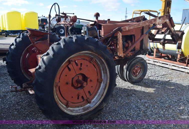 image for item K4471 Farmall M tractor