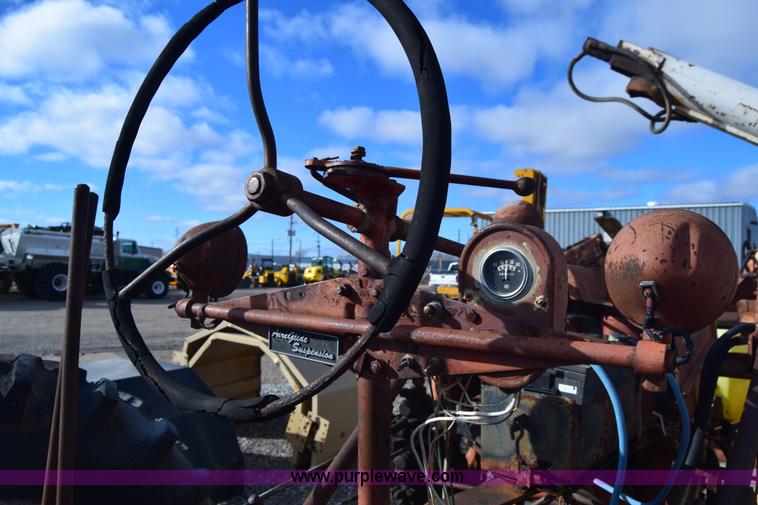 image for item K4471 Farmall M tractor