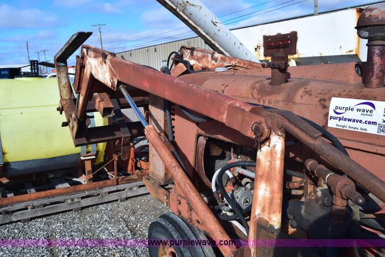 image for item K4471 Farmall M tractor