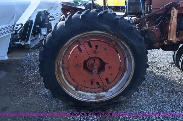 image for item K4471 Farmall M tractor