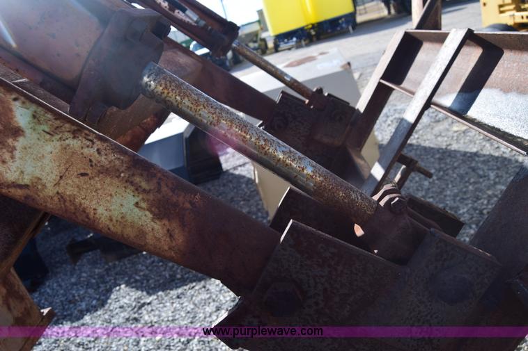 image for item K4471 Farmall M tractor