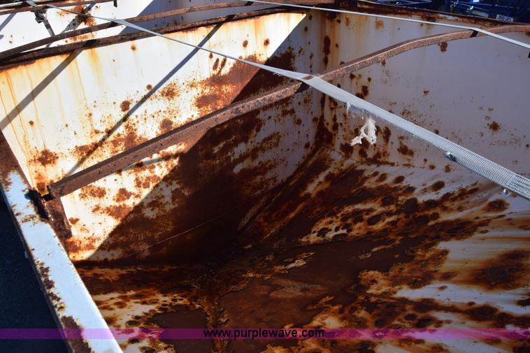 image for item K4474 Load Runner seed tender