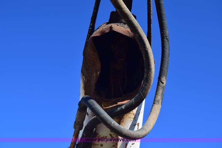 image for item K4474 Load Runner seed tender