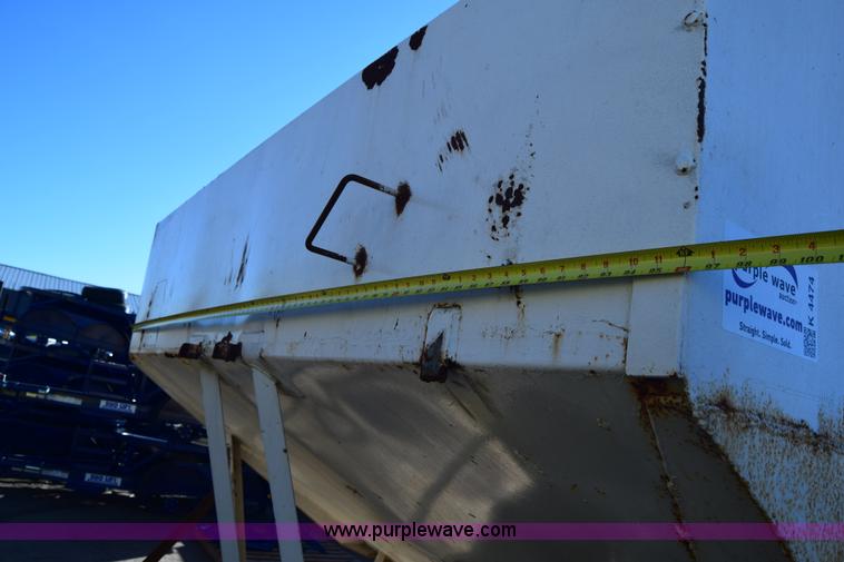 image for item K4474 Load Runner seed tender