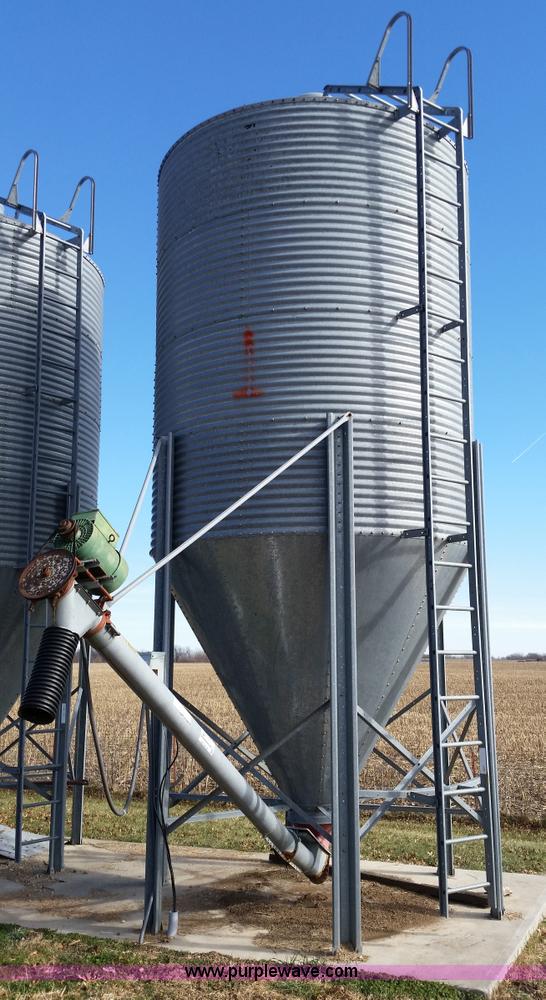 Bulk bin in Odessa, MO Item K5397 sold Purple Wave