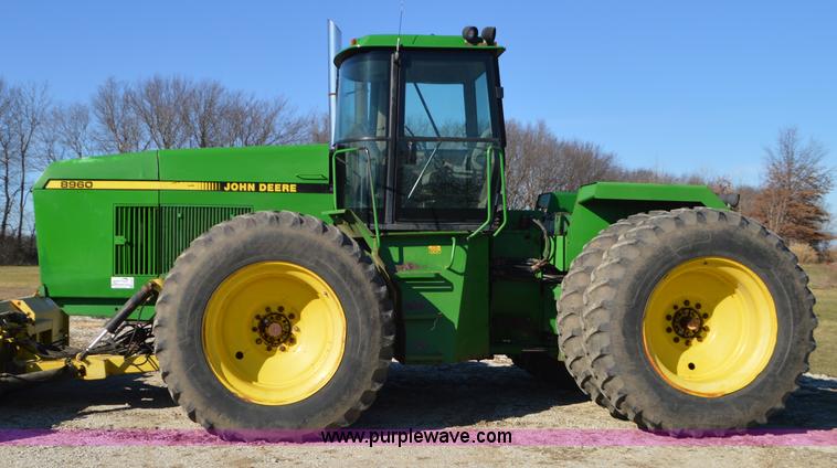 image for item K5401 1989 John Deere 8960 4WD tractor