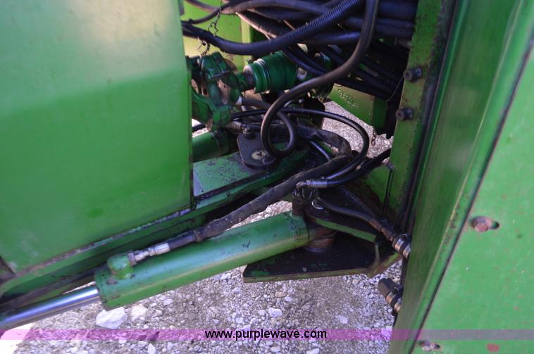 image for item K5401 1989 John Deere 8960 4WD tractor