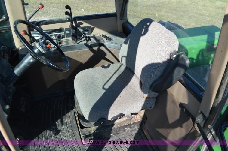 image for item K5401 1989 John Deere 8960 4WD tractor