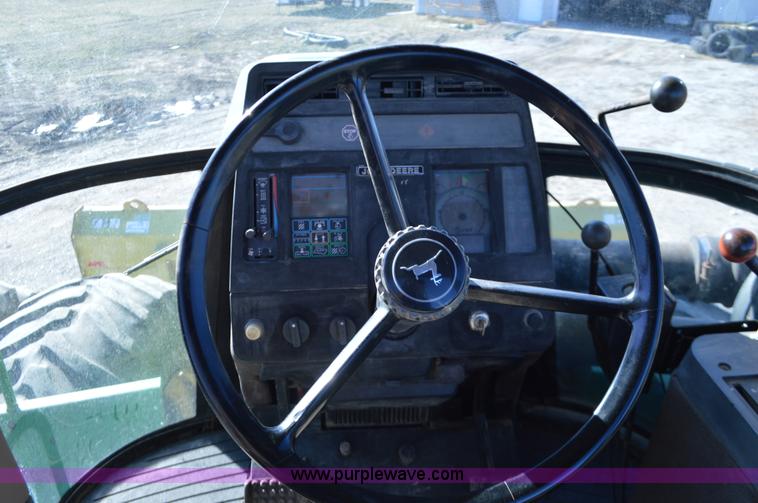 image for item K5401 1989 John Deere 8960 4WD tractor