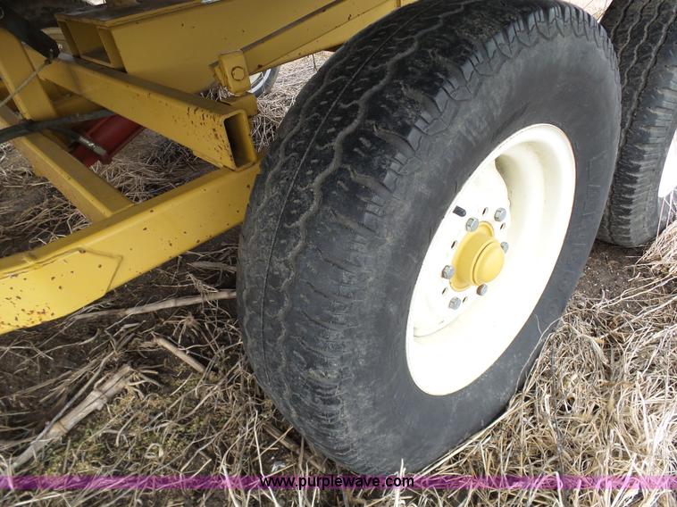 image for item K7627 Tile spool trailer