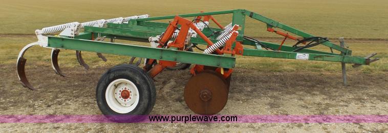 image for item K7639 Glenco soil saver chisel plow