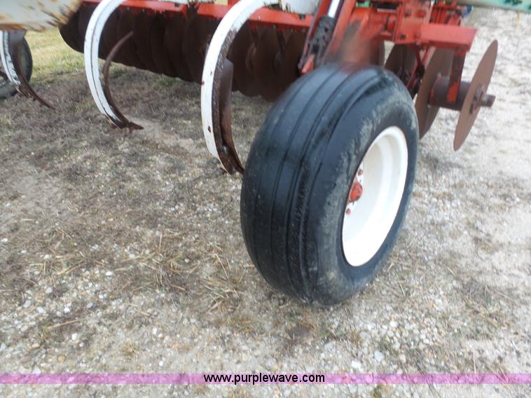 image for item K7639 Glenco soil saver chisel plow