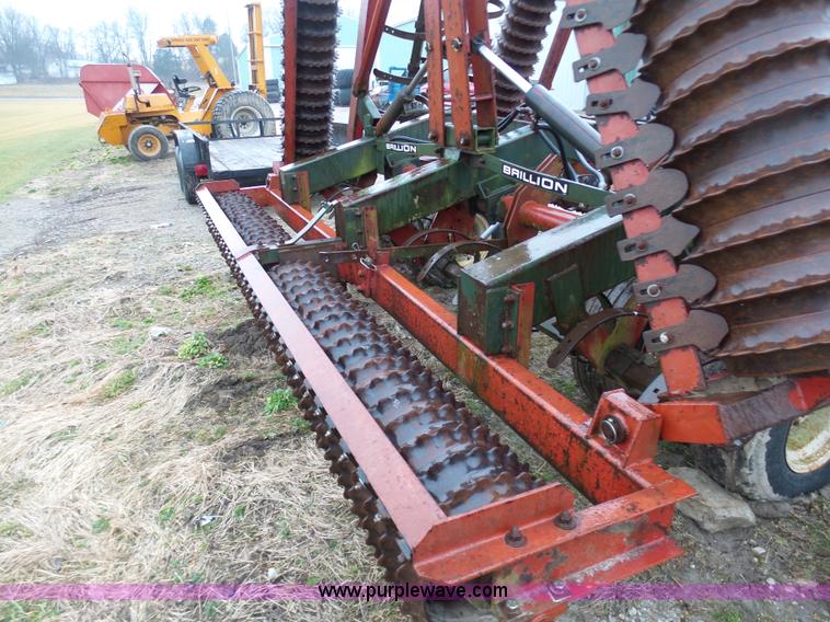 image for item K7645 Brillion cultipacker