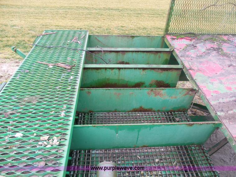 image for item K7655 Sprigger seeder