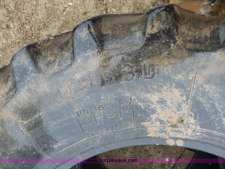 image for item K7657 (6) tires