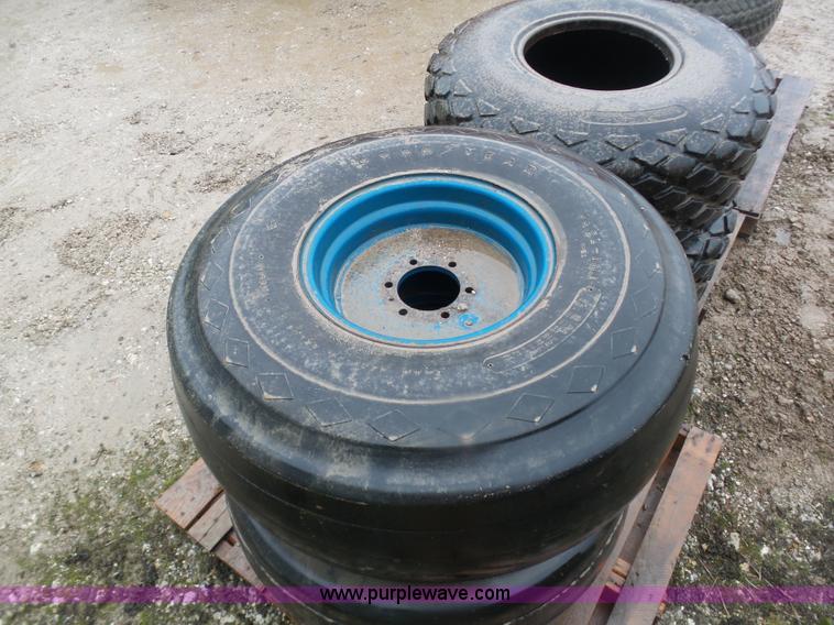 image for item K7658 (6) tires