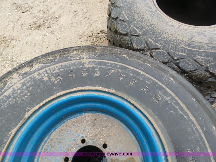 image for item K7658 (6) tires