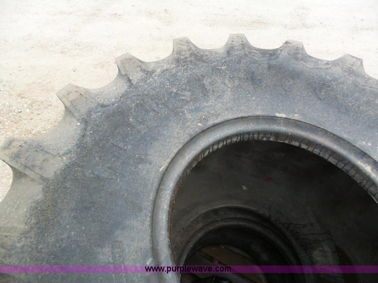 image for item K7660 (4) 67x34-25 flotation tires