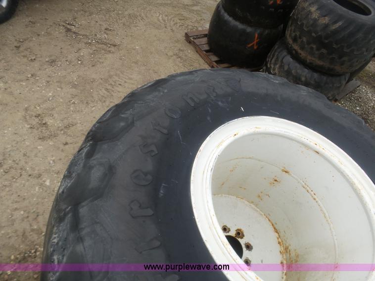 image for item K7660 (4) 67x34-25 flotation tires