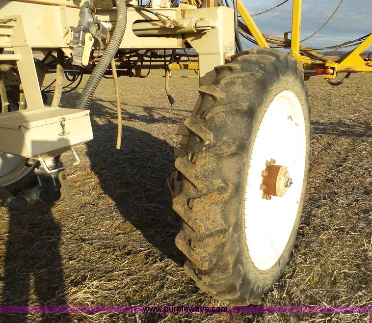 image for item K7668 1996 Tyler Patriot W2 self-propelled sprayer