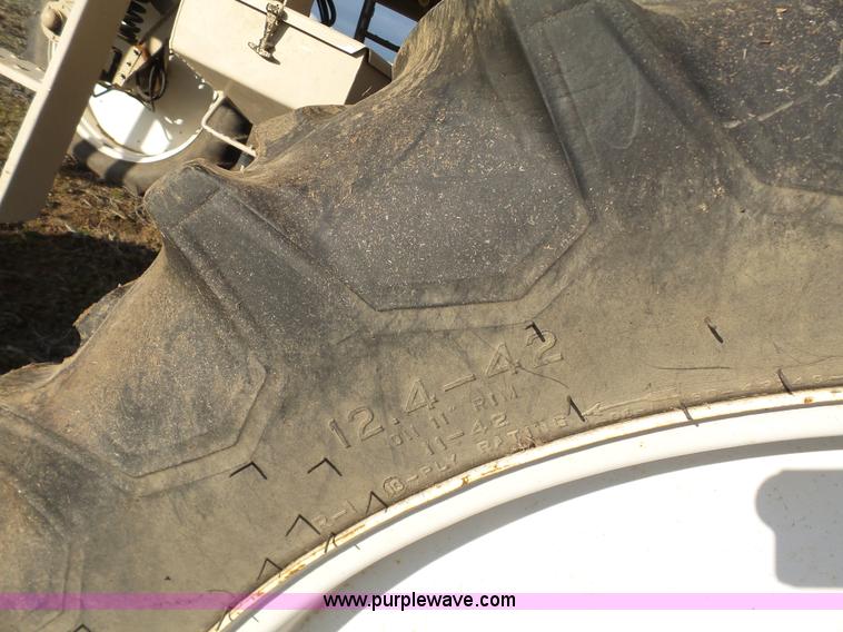 image for item K7668 1996 Tyler Patriot W2 self-propelled sprayer